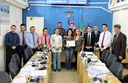 Escola Municipal Joana Maria de Góes é homenageada pelo ótimo desempenho no Ideb